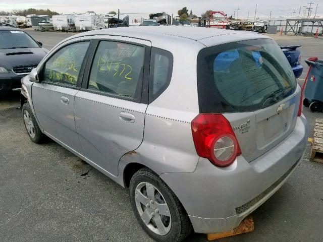 KL1TD66E69B334808 - 2009 CHEVROLET AVEO LS SILVER photo 3