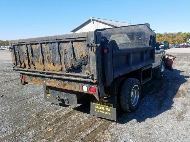 1FDAF57P34ED66834 - 2004 FORD F550 SUPER BLACK photo 4