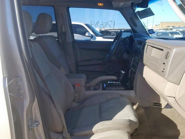 1J8HH48P57C664087 - 2007 JEEP COMMANDER BEIGE photo 5