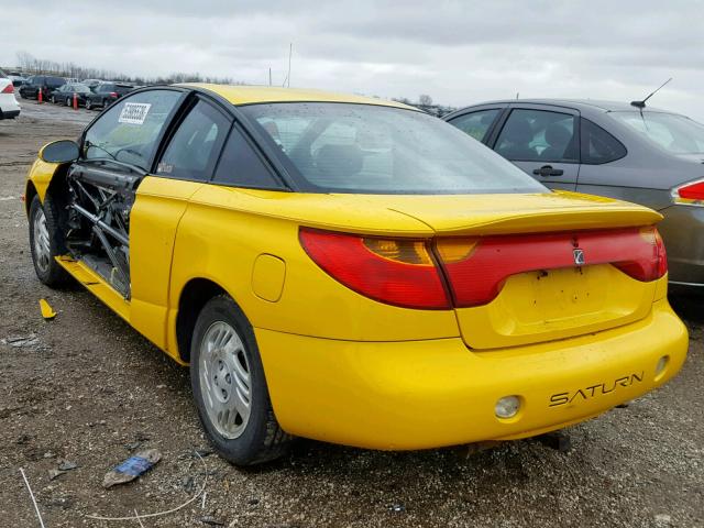 1G8ZY12781Z108485 - 2001 SATURN SC2 YELLOW photo 3