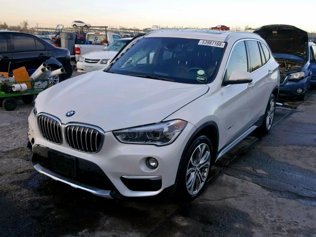 WBXHT3C3XH5F84994 - 2017 BMW X1 XDRIVE2 WHITE photo 2