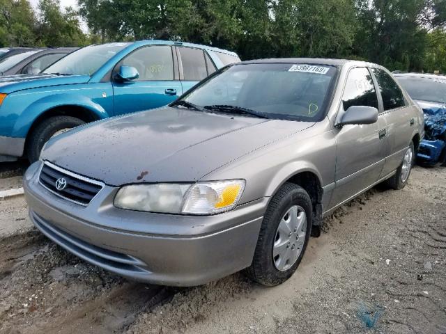 4T1BG22K7YU665279 - 2000 TOYOTA CAMRY CE GRAY photo 2