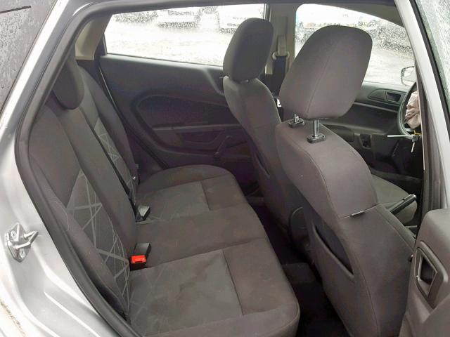 3FADP4TJXFM138679 - 2015 FORD FIESTA S SILVER photo 6