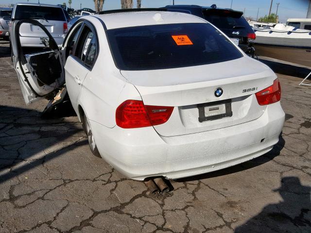 WBAPH5G51ANM70397 - 2010 BMW 328 I SULE WHITE photo 3