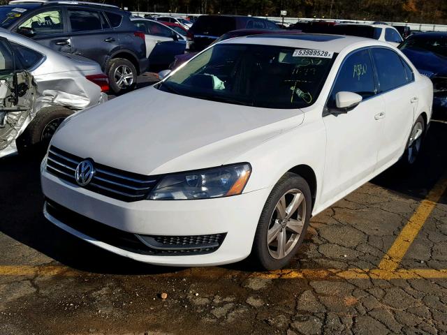 1VWBH7A36CC097353 - 2012 VOLKSWAGEN PASSAT SE WHITE photo 2