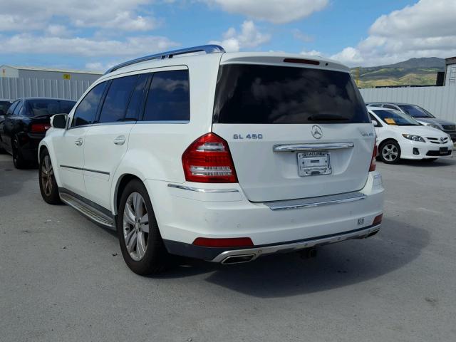 4JGBF7BE4AA574729 - 2010 MERCEDES-BENZ GL 450 4MA WHITE photo 3