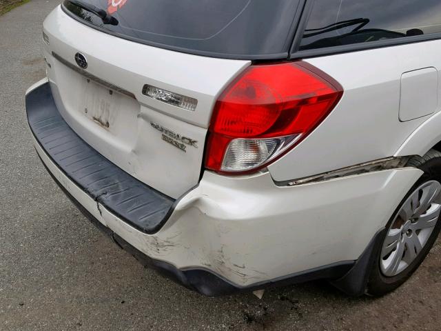 4S4BP60C697320649 - 2009 SUBARU OUTBACK WHITE photo 9