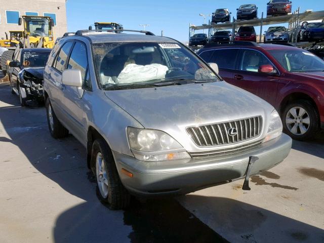 JT6HF10U7Y0136669 - 2000 LEXUS RX 300 SILVER photo 9