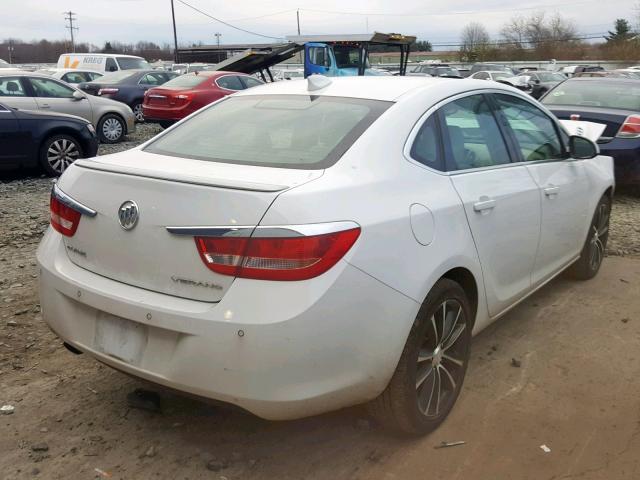 1G4PW5SKXG4183480 - 2016 BUICK VERANO SPO WHITE photo 4