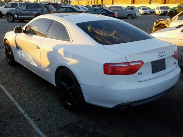 WAUDK78T09A030848 - 2009 AUDI A5 QUATTRO WHITE photo 3