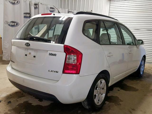 KNAFG526087183162 - 2008 KIA RONDO LX WHITE photo 4