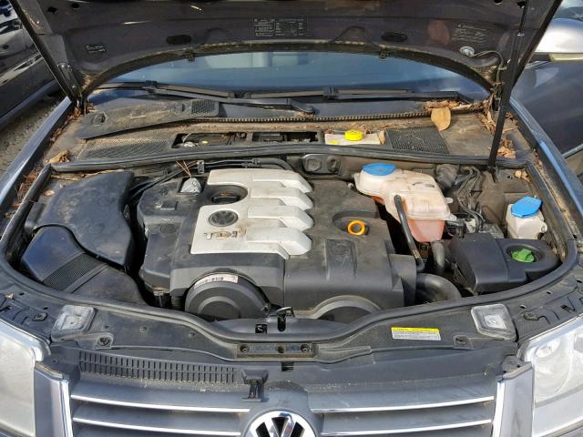 WVWAE63B45E070066 - 2005 VOLKSWAGEN PASSAT GLS SILVER photo 7