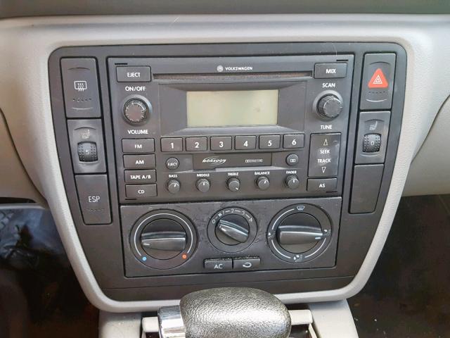 WVWAE63B45E070066 - 2005 VOLKSWAGEN PASSAT GLS SILVER photo 9