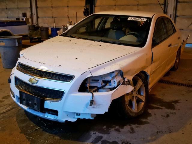1G1ZC5E0XCF287040 - 2012 CHEVROLET MALIBU 1LT WHITE photo 2
