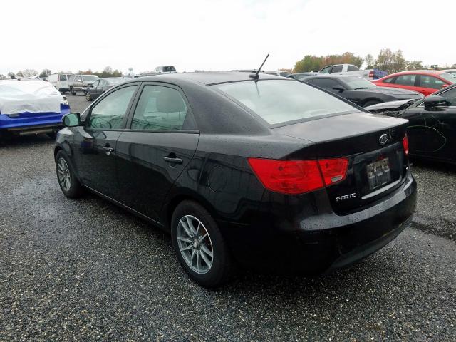 KNAFU4A29B5455843 - 2011 KIA FORTE EX BLACK photo 3