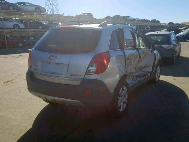 3GNAL2EK6DS613876 - 2013 CHEVROLET CAPTIVA LS 银色 照片 4