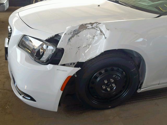 2C3CCABG8KH539599 - 2019 CHRYSLER 300 S WHITE photo 9