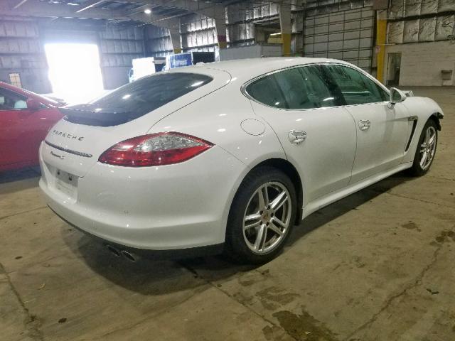 WP0AB2A79DL061034 - 2013 PORSCHE PANAMERA S WHITE photo 4