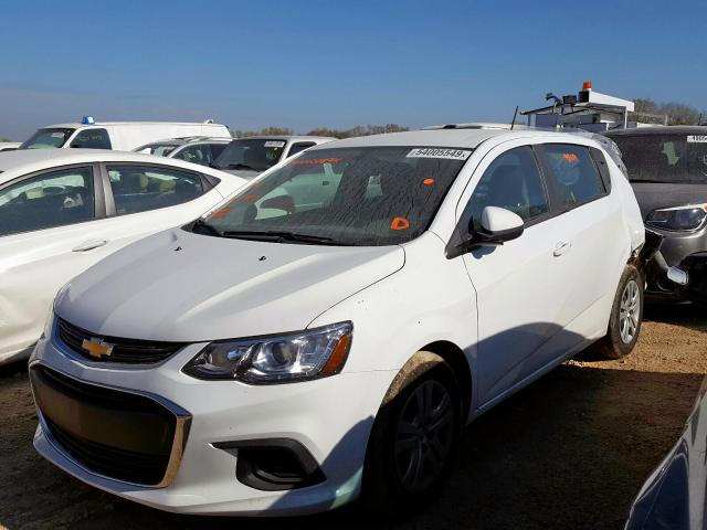 1G1JG6SB6K4131150 - 2019 CHEVROLET SONIC WHITE photo 2