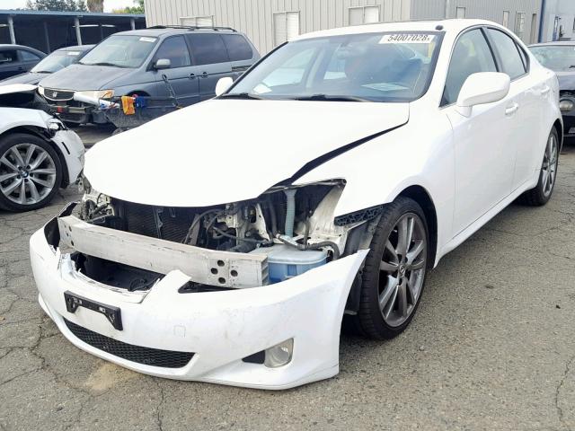 JTHBK262482072082 - 2008 LEXUS IS 250 WHITE photo 2