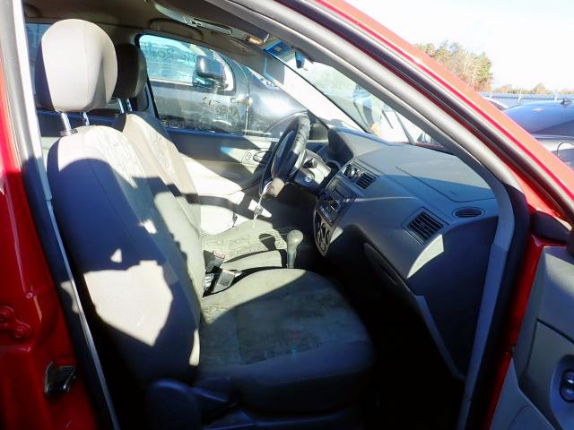 1FAFP34N65W243867 - 2005 FORD FOCUS ZX4 RED photo 5