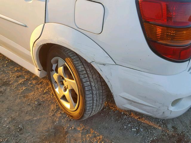 5Y2SL65867Z420742 - 2007 PONTIAC VIBE WHITE photo 9