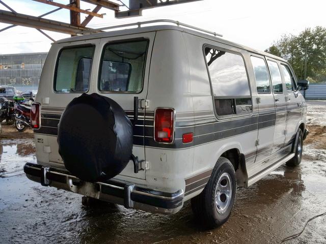 2B6HB23YXJK104137 - 1988 DODGE RAM VAN B2 WHITE photo 4