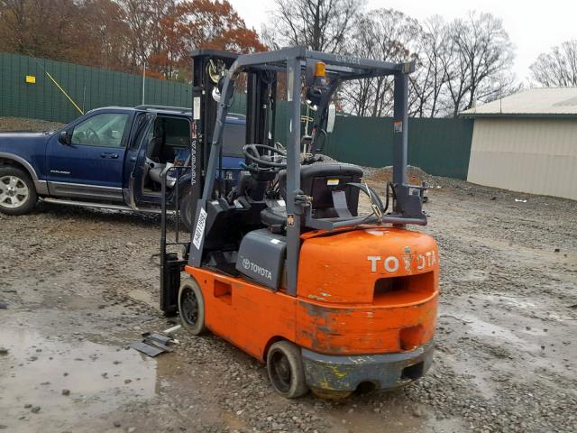 E704113 - 2000 TOYOTA FORKLIFT ORANGE photo 3