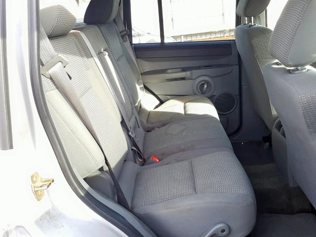 1J8HH48K66C165642 - 2006 JEEP COMMANDER 银色 照片 6