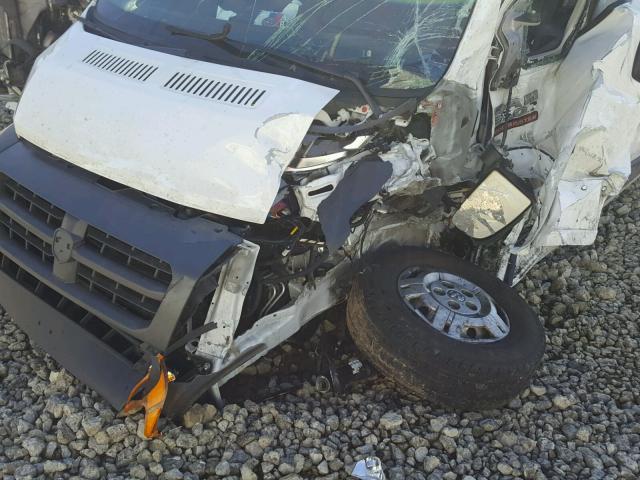 3C6URVJG8HE530906 - 2017 RAM PROMASTER 白色 照片 9