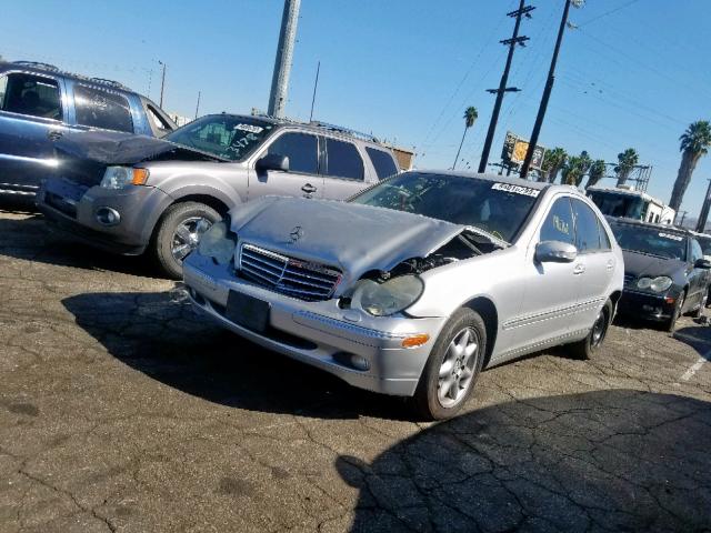 WDBRF64J22F135135 - 2002 MERCEDES-BENZ C 320 SILVER photo 2