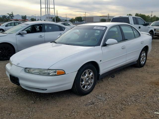 1G3WS52H3YF104155 - 2000 OLDSMOBILE INTRIGUE G WHITE photo 2