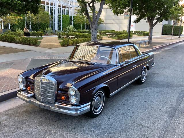 11102112084020 - 1966 MERCEDES-BENZ 250SE BURGUNDY photo 2