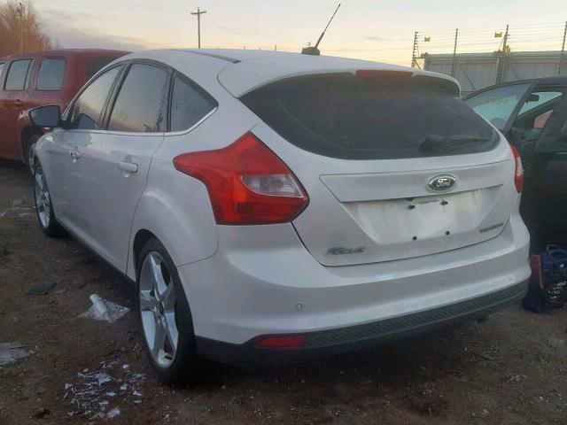 1FADP3N24EL101899 - 2014 FORD FOCUS TITA WHITE photo 3