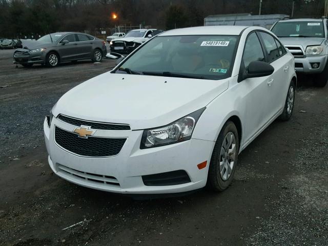 1G1PA5SG4D7314288 - 2013 CHEVROLET CRUZE LS WHITE photo 2