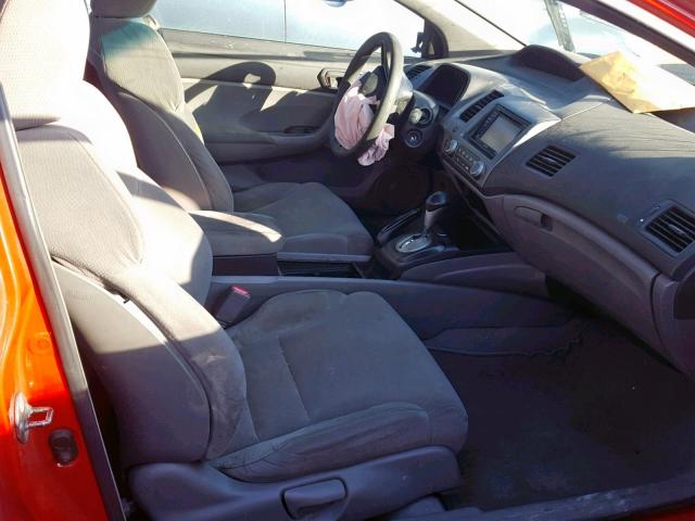 2HGFG12346H008868 - 2006 HONDA CIVIC DX V RED photo 5