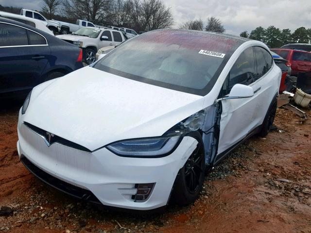 5YJXCBE2XGF025723 - 2016 TESLA MODEL X WHITE photo 2