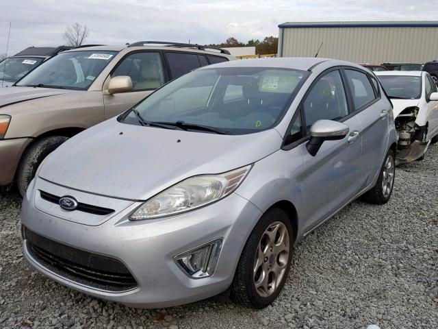 3FADP4FJXCM173777 - 2012 FORD FIESTA SES SILVER photo 2