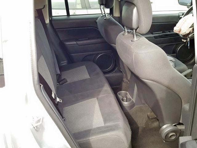 1J4NT1FA4BD288209 - 2011 JEEP COMPASS SP 银色 照片 6