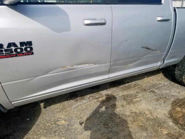 3C6UR5DL4FG569213 - 2015 RAM 2500 SLT 银色 照片 9