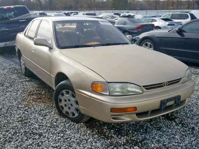 4T1SK12E0SU624261 - 1995 TOYOTA CAMRY LE GOLD photo 1