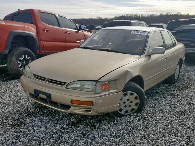 4T1SK12E0SU624261 - 1995 TOYOTA CAMRY LE GOLD photo 2