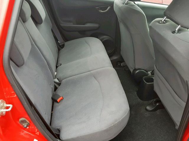 JHMGE8H32DC068834 - 2013 HONDA FIT RED photo 6