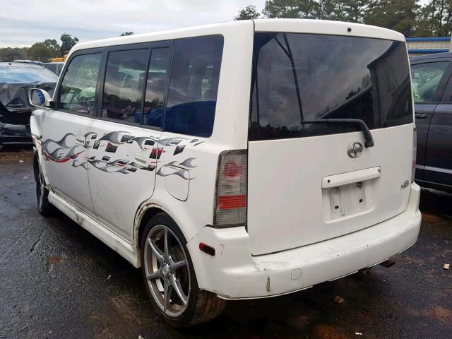 JTLKT324964039628 - 2006 TOYOTA SCION XB WHITE photo 3