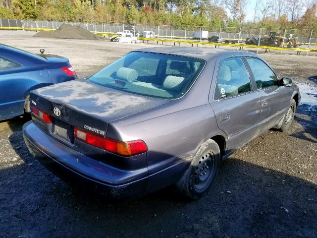 4T1BG22K9WU198847 - 1998 TOYOTA CAMRY CE GRAY photo 4