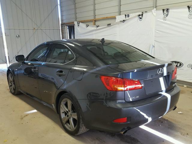 JTHBK262072022259 - 2007 LEXUS IS 250 GRAY photo 3