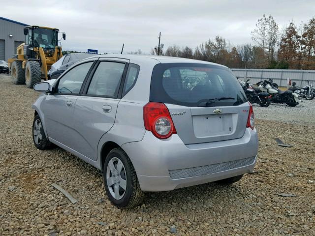 KL1TD6DE3AB116400 - 2010 CHEVROLET AVEO LS SILVER photo 3