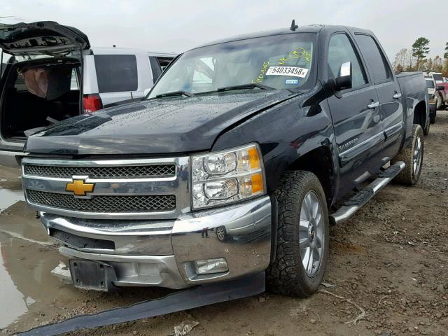 3GCPCSE02DG270309 - 2013 CHEVROLET SILVERADO BLACK photo 2