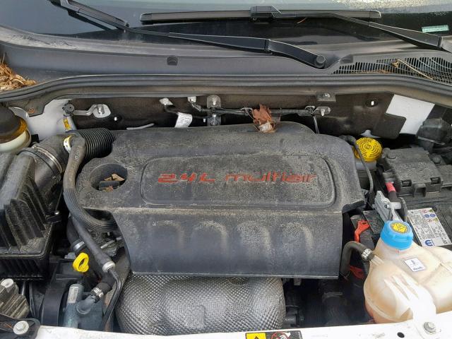 ZFBERFAT5G6C49253 - 2016 RAM PROMASTER 白色 照片 7