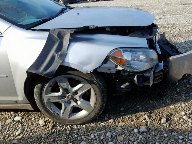 1G1ZH57B394198639 - 2009 CHEVROLET MALIBU 1LT SILVER photo 9